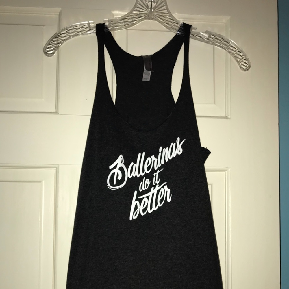 Workout tank top